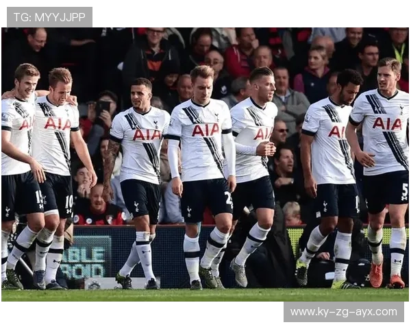 托特纳姆热刺—卢卡斯边路回传形成绝佳机会